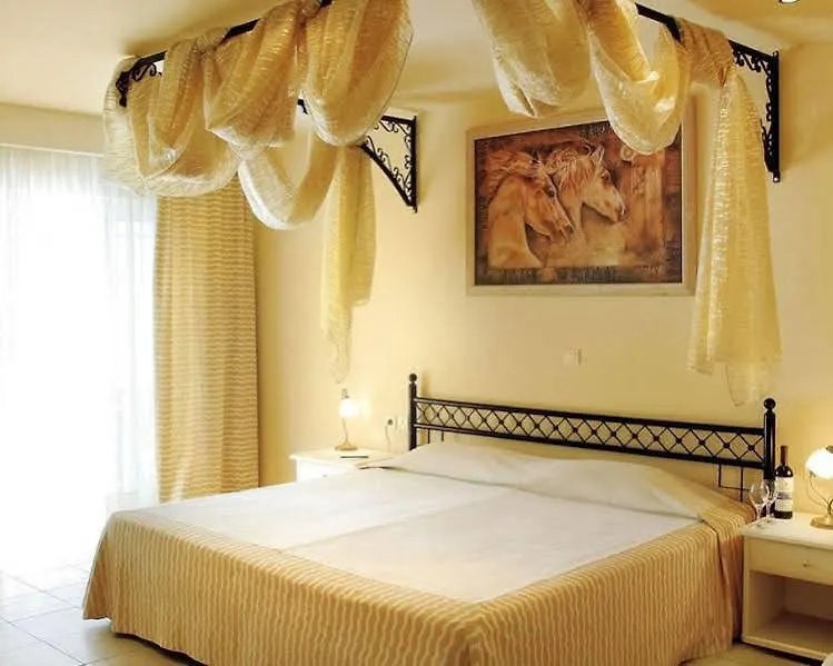 Alexandros Palace And Suites Nea Roda 5*,  Grecia