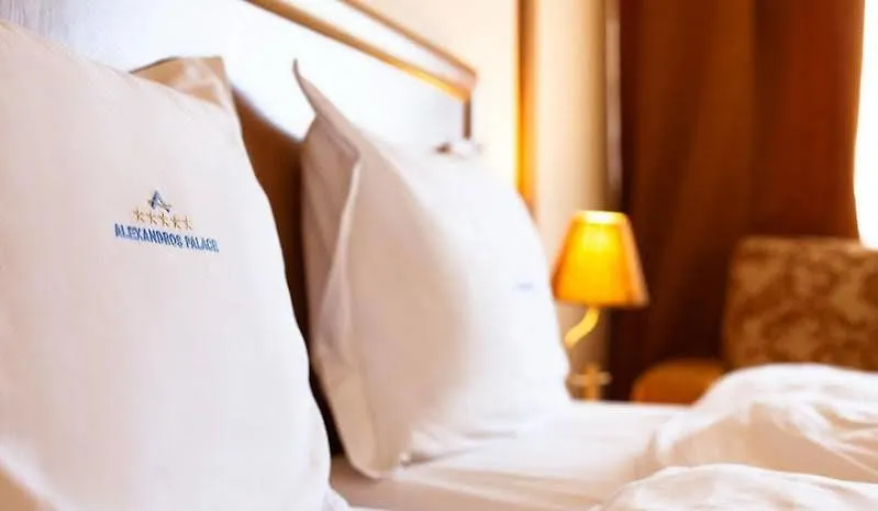 Alexandros Palace And Suites Неа-Рода