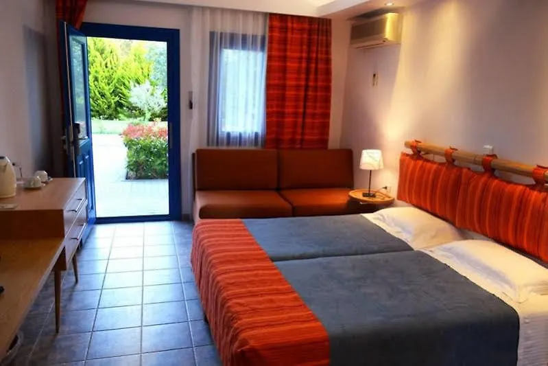 Alexandros Palace And Suites Неа-Рода Греция
